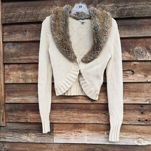 Ecote knit cardigan with faux fur collar cropped